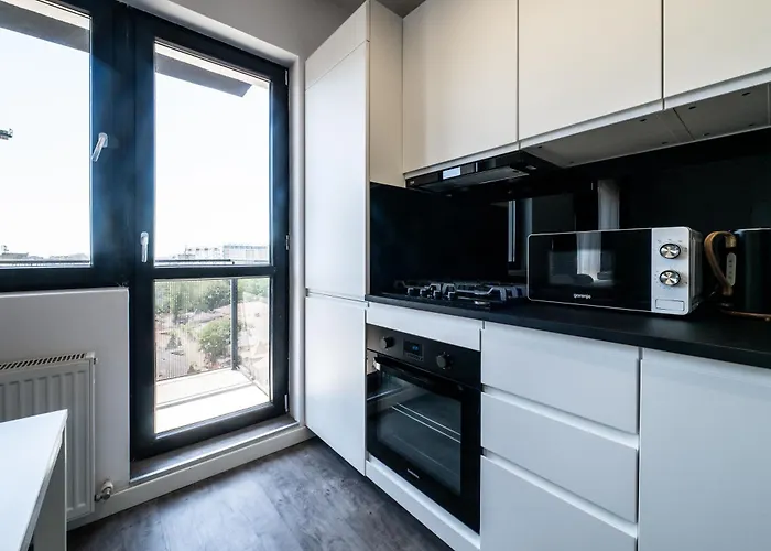 Modern & - Tineretului Park