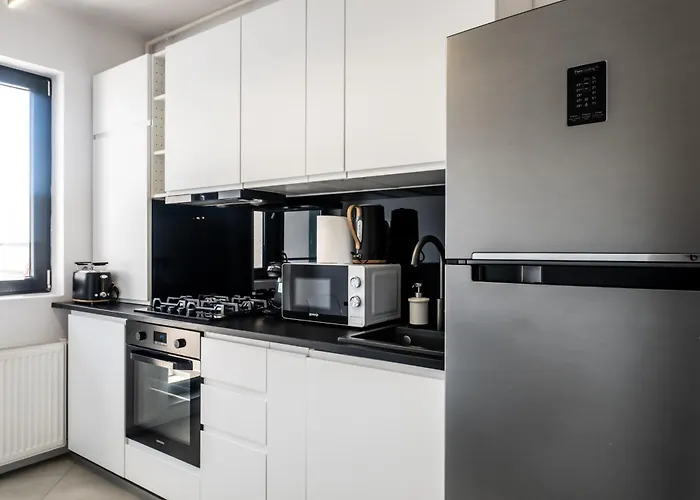 Modern & - Tineretului Park *